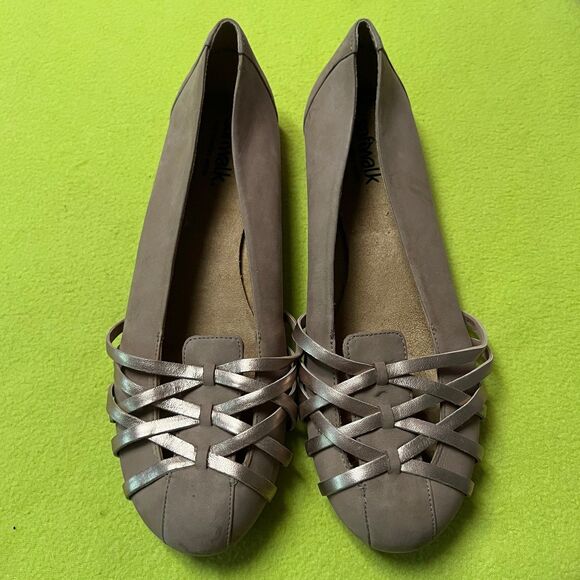 SoftWalk Women's St Lucia Leather Ballet Flat Sz US 12W Wide Taupe - Picture 1 of 6